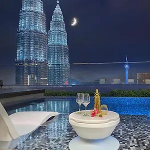 Like Star Klcc Kuala Lumpur