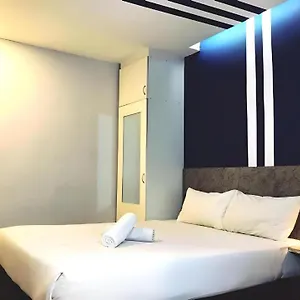 2* Hotel Bluemoon Boutique